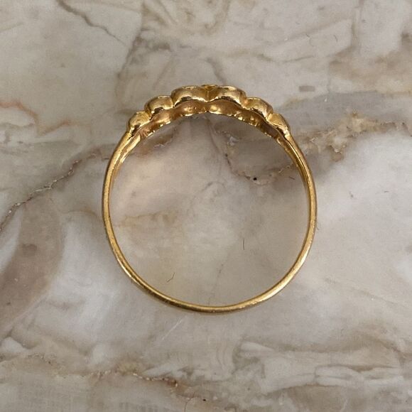 22K Yellow & White Gold “Ribbon” Ring - Picture 5 of 10